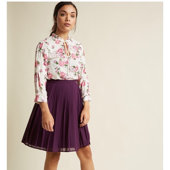 ModCloth Pleated Purple Midi Skirt, Size L - Picture 4 of 4